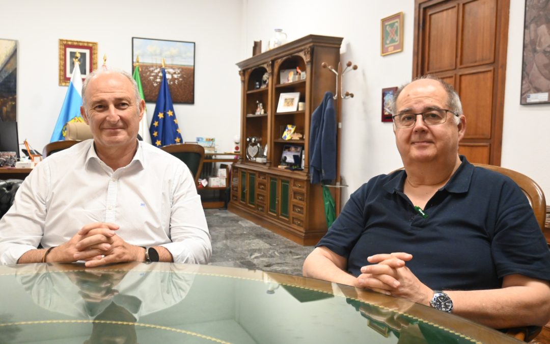 El presidente del Colegio Oficial de Veterinarios de Badajoz, José Sánchez Murillo, será el pregonero de la FIG